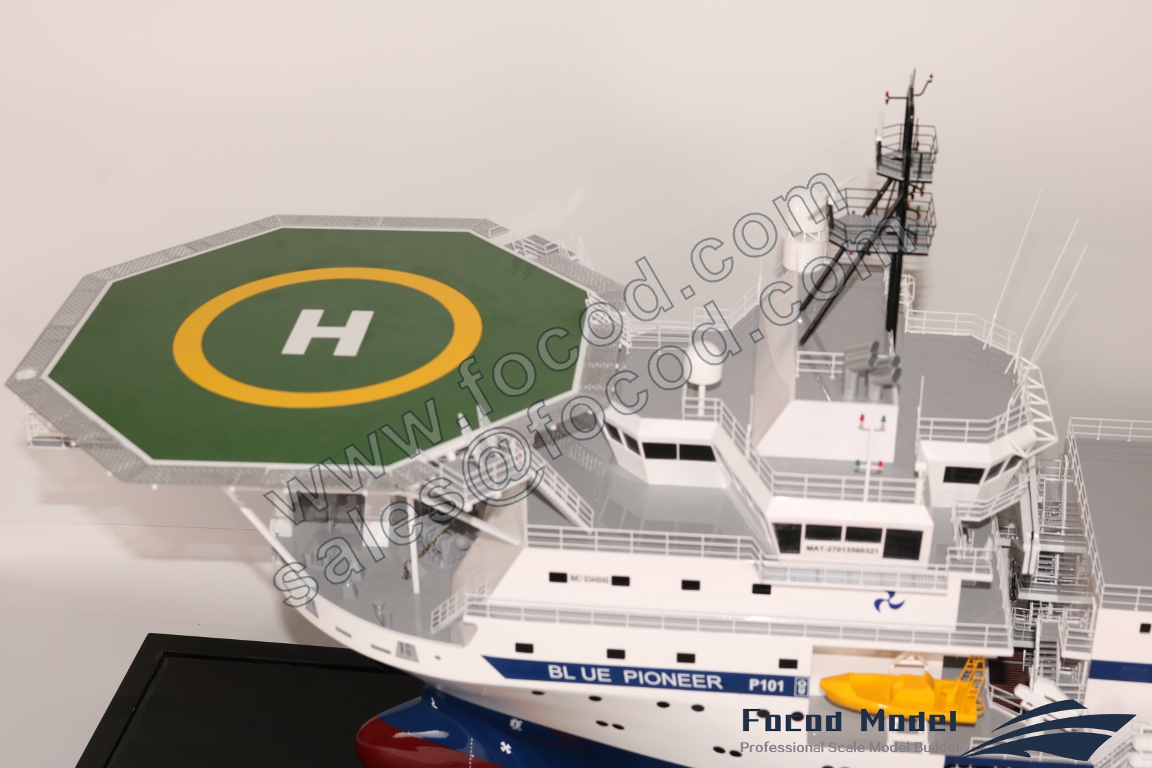 customized model of 134米海上支援船